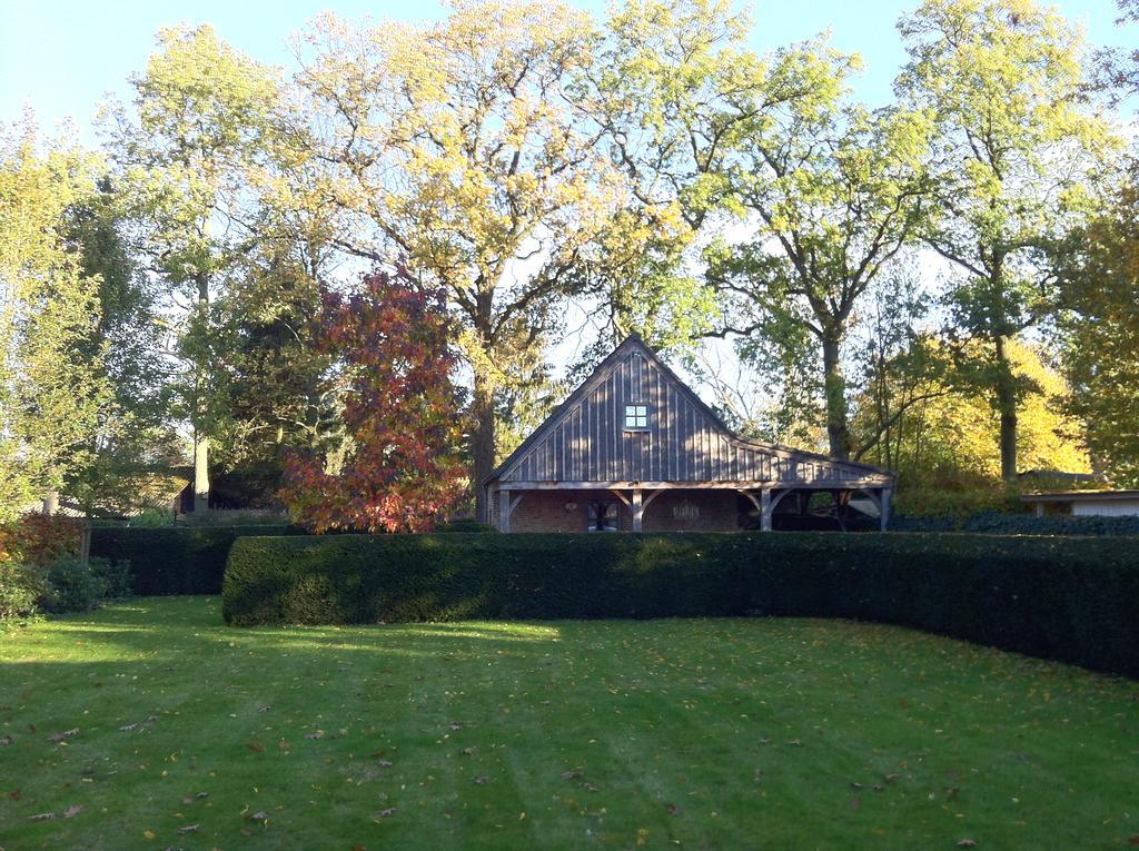 Under Oaks Hotel Westmalle Exterior foto